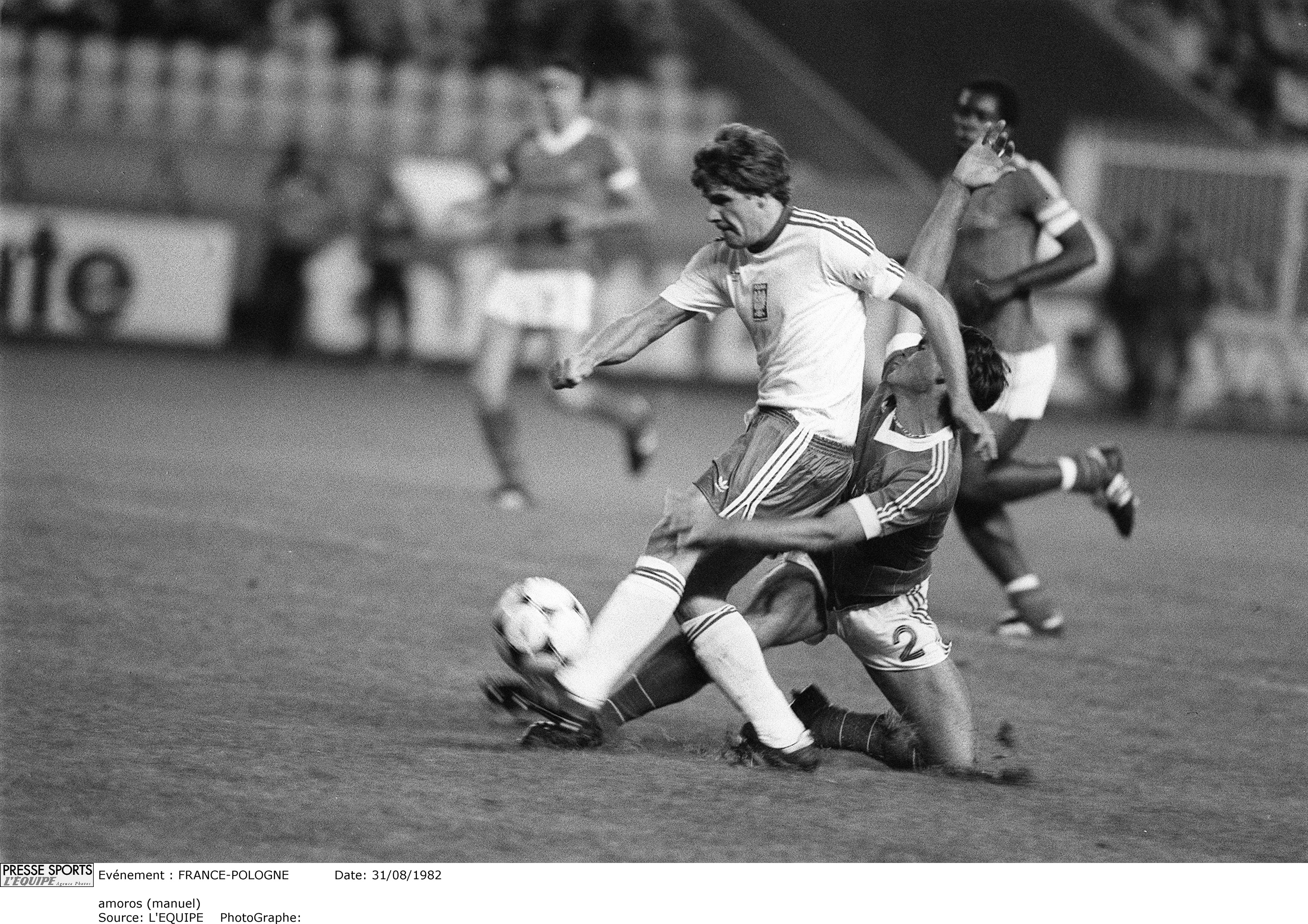 Włodzimierz Smolarek w meczu z Francją na mistrzostwach świata w Hiszpanii w 1982 roku