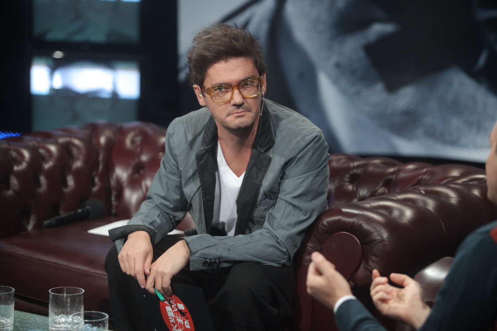 Kubie zrzedła także mina kiedy Robert Biedroń powiedział mu, że nie jest wpuszczany do modnego gejowskiego klubu ponieważ jest już