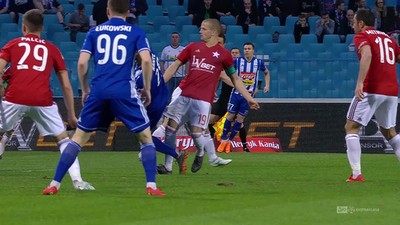 Wisła P. - Wisła K. (2:2): Fatalny dla gości początek drugiej połowy. Cywka trafia do swojej bramki