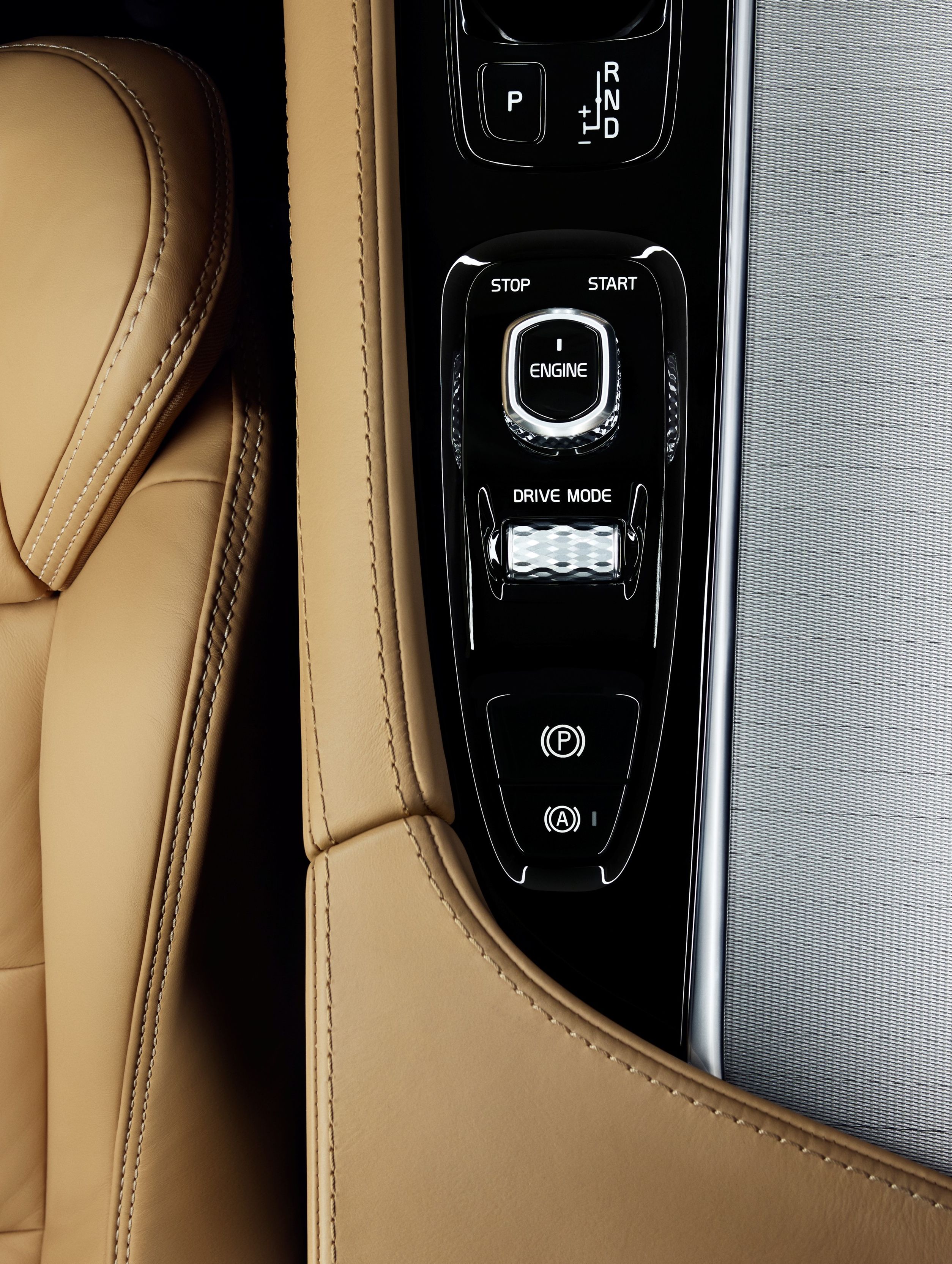 Volvo XC90 First Edition