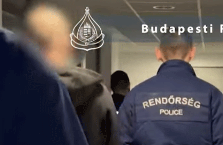 Thököly úti gyilkosság: kiderült, mi történt percekkel azelőtt, hogy a taxi elé lökték a férfit