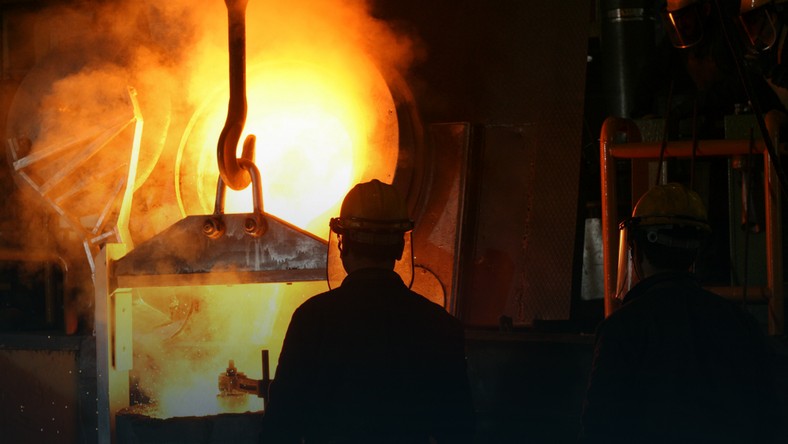 Krak & # XF3, in the co & # x144; cem month & # x105; ca moves overhaul of the blast furnace at the steelworks ArcerolMittal
