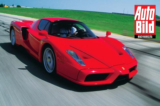 Ez drága lesz: elszállt az eleje ennek a ritka Ferrari Enzonak - helyszíni képek