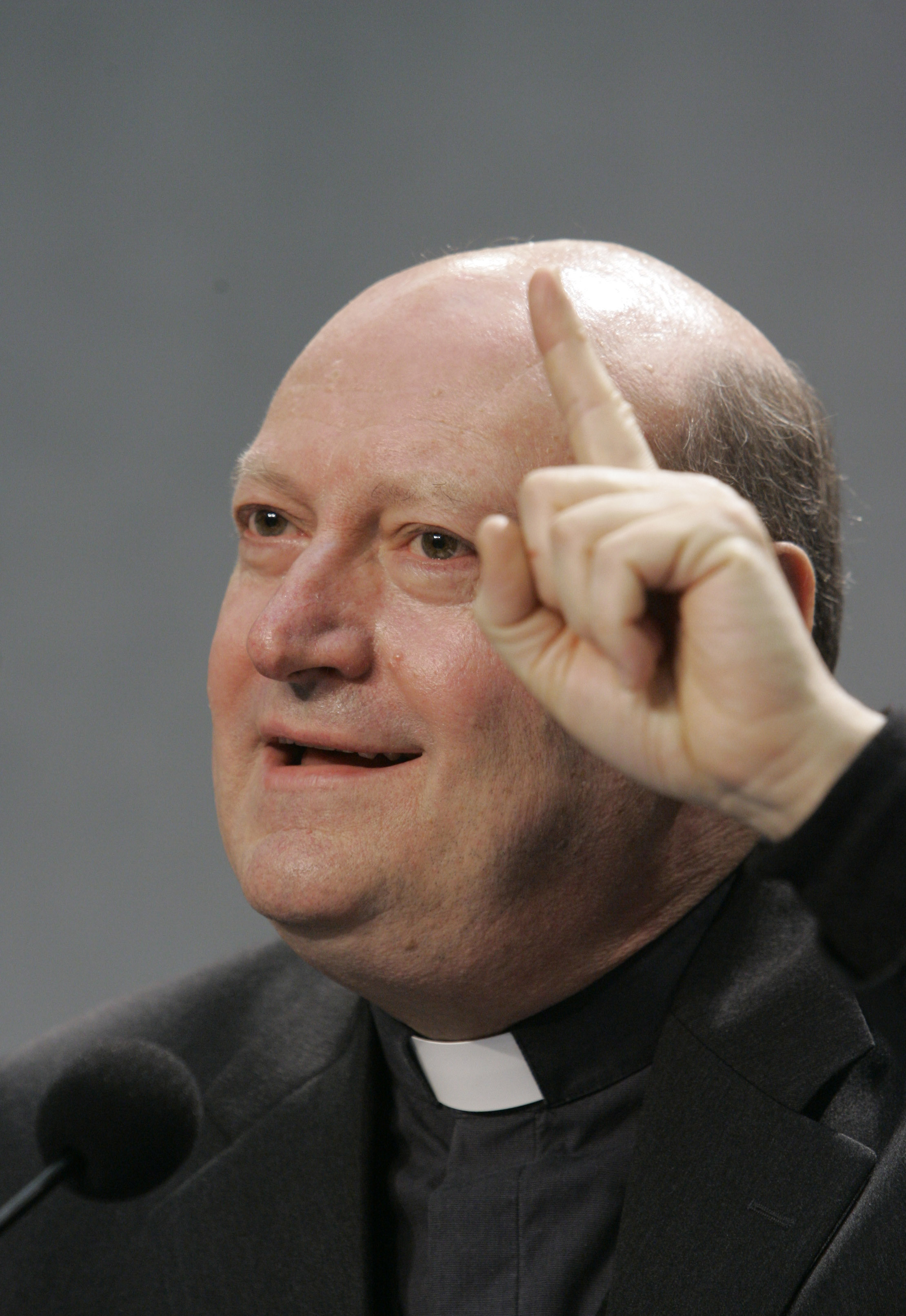 Gianfranco Ravasi ma według bukmacherów niewielkie szanse, choć znajduje się w czołówce. Zdaniem włoskich kolektur prawdopodobieństwo, że zasiądzie w Watykanie, jest jak 1:6