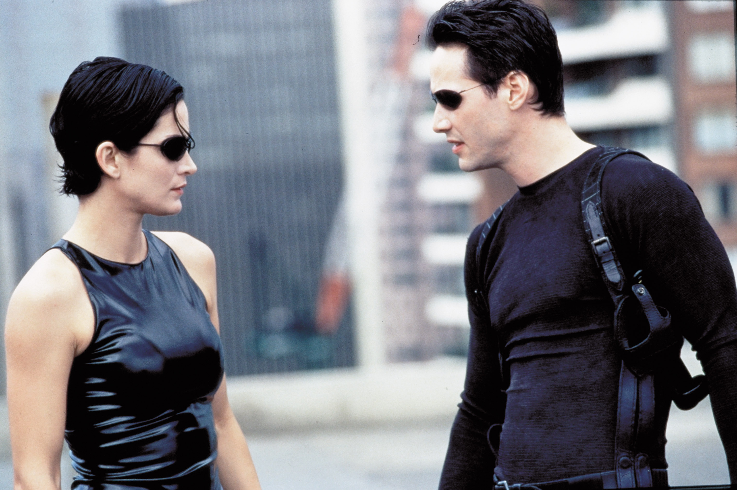 Forgatásnak álcázta Keanu Reeves az új Matrix stábbuliját - Blikk