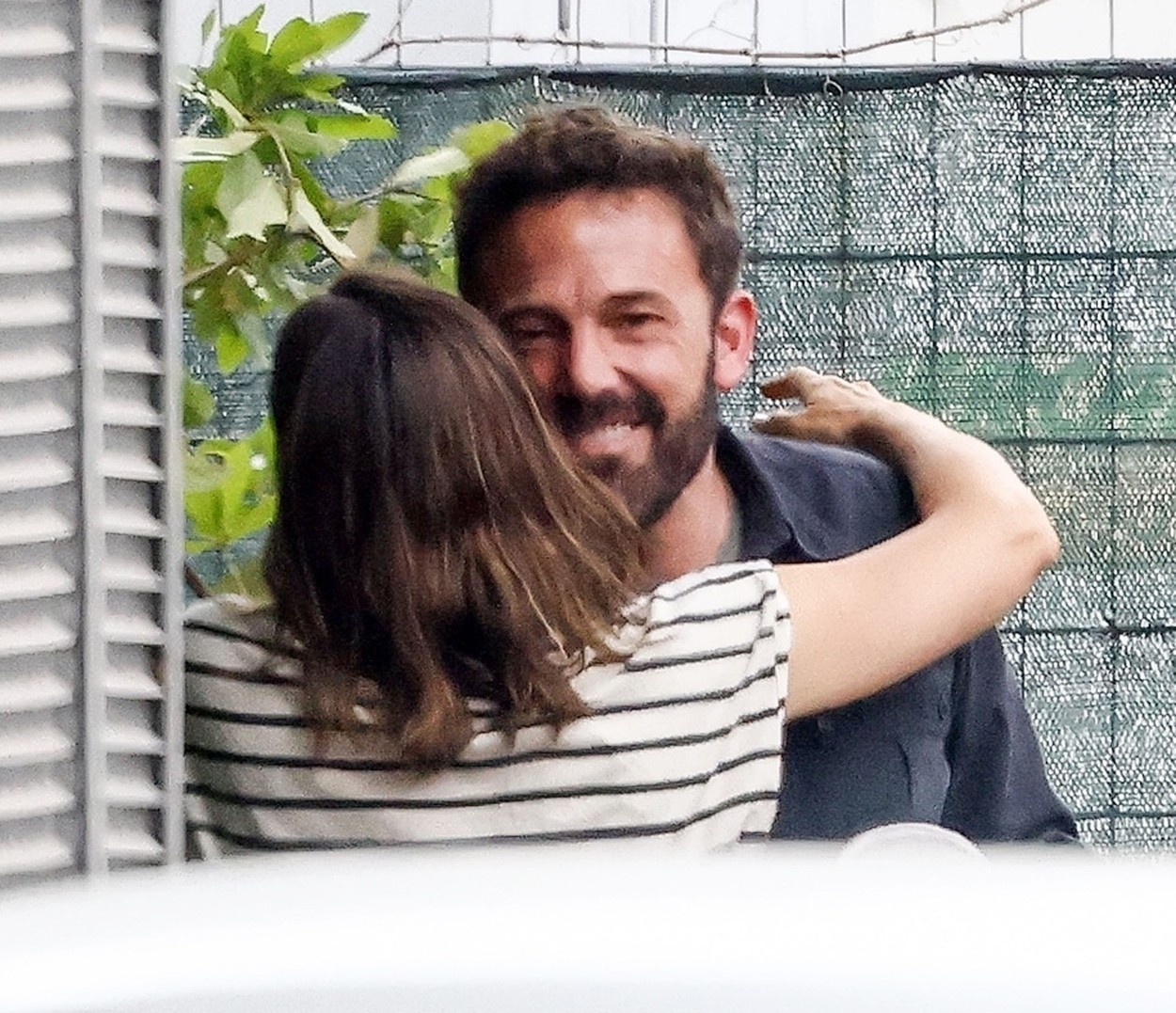 Így ölelgeti volt párját Ben Affleck, de mit szól ehhez Jennifer Lopez? - galéria