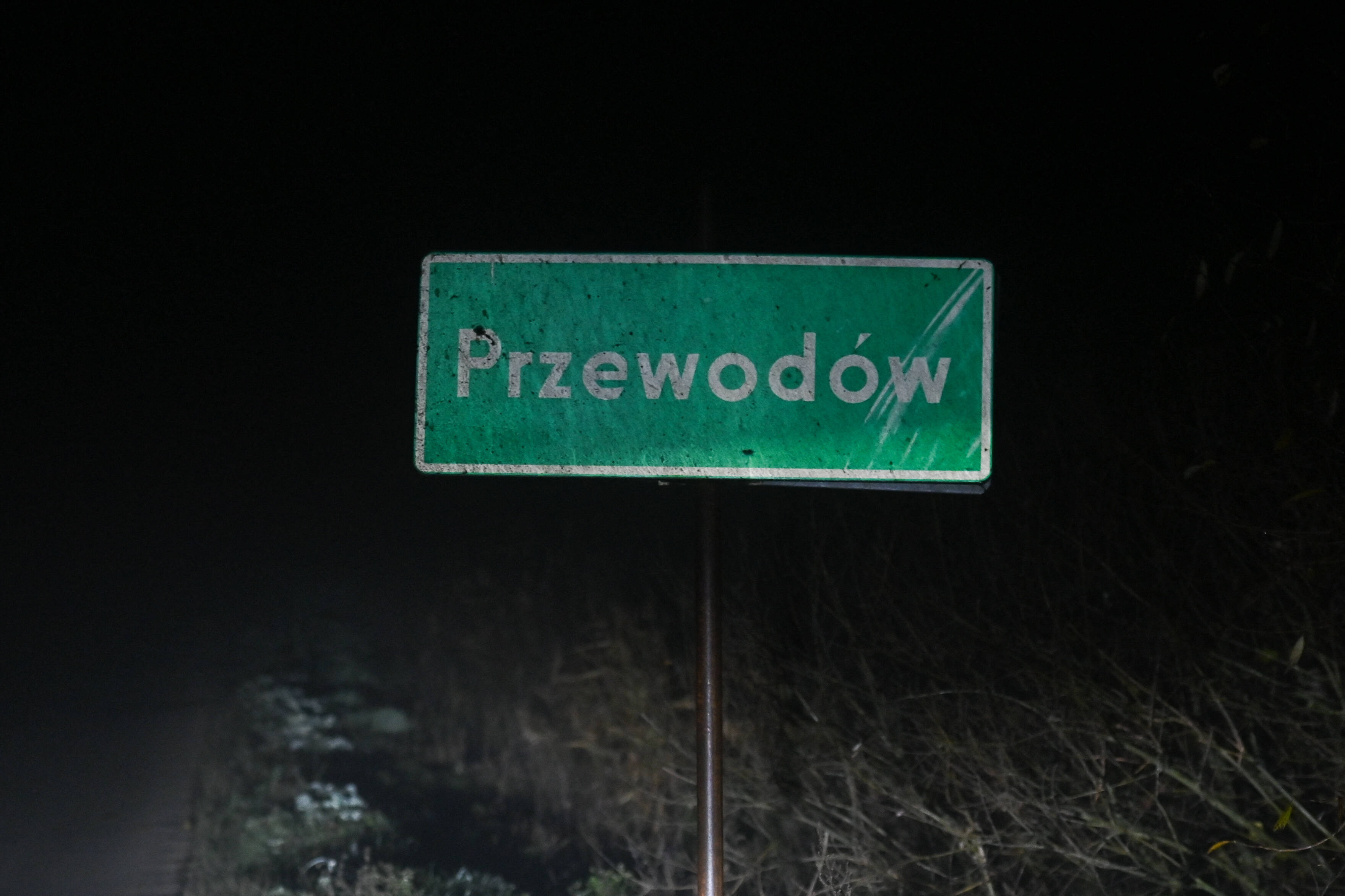 Na terenie wsi Przewodów w powiecie hrubieszowskim w województwie lubelskim doszło do wybuchu pocisku produkcji rosyjskiej, w wyniku czego śmierć poniosło dwóch obywateli RP 