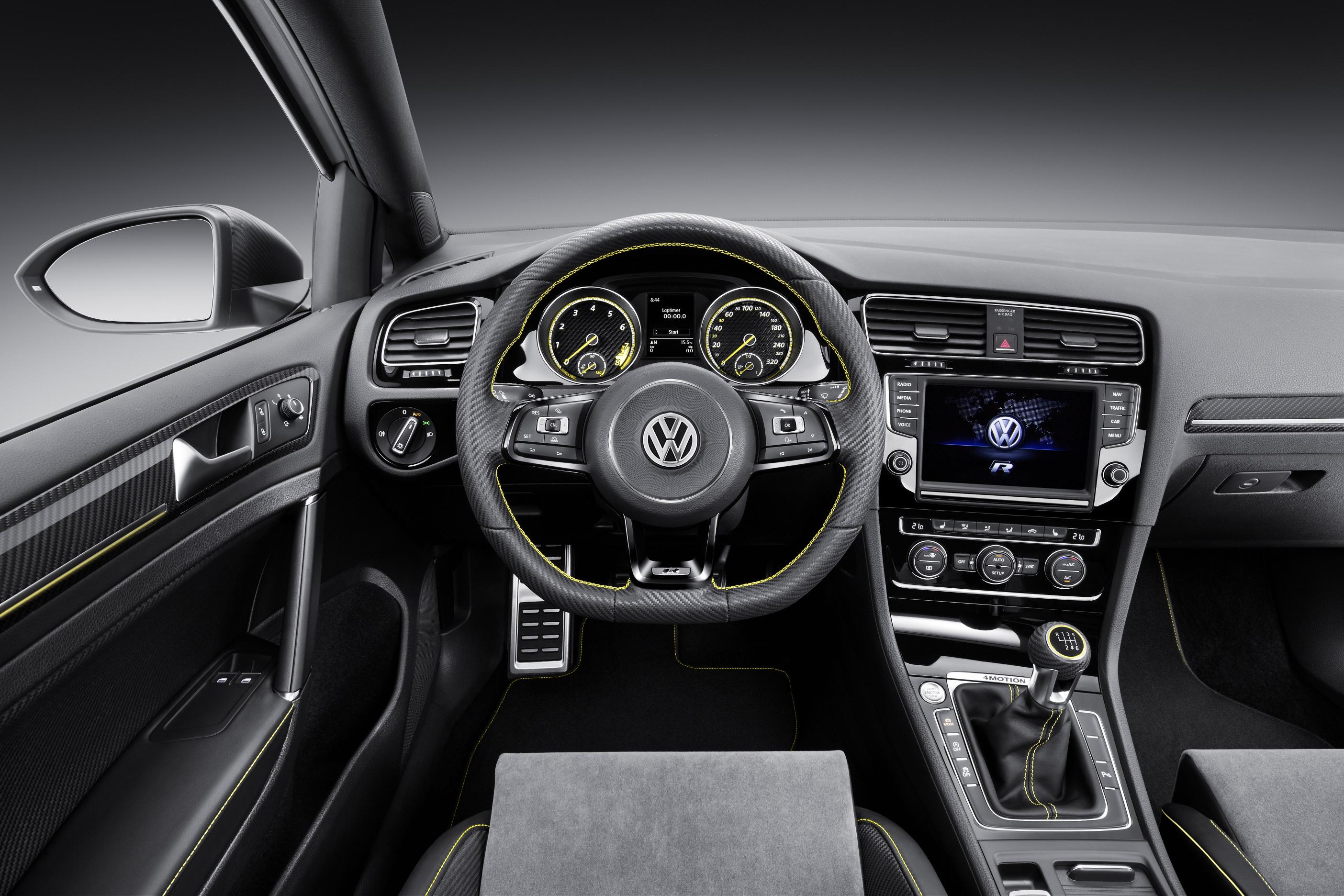Volkswagen golf R 400 concept
