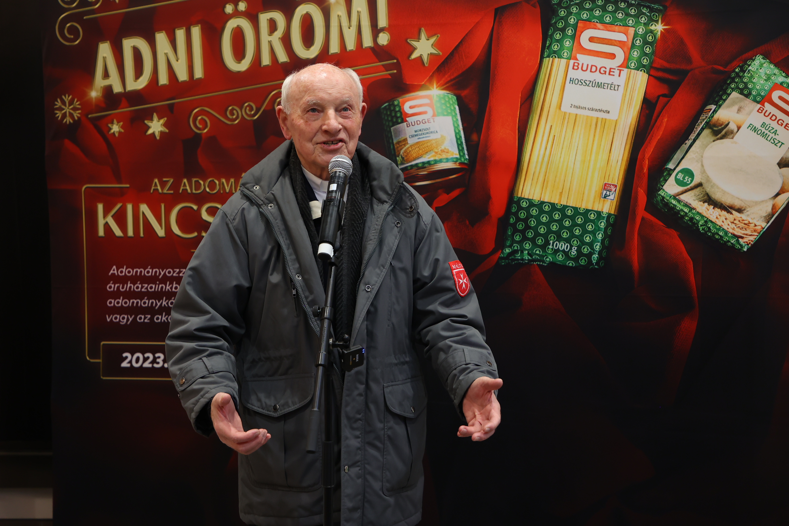 Kozma Imre atya üzenete karácsonyra: Jó lenne, ha minden nap a szeretetről szólna