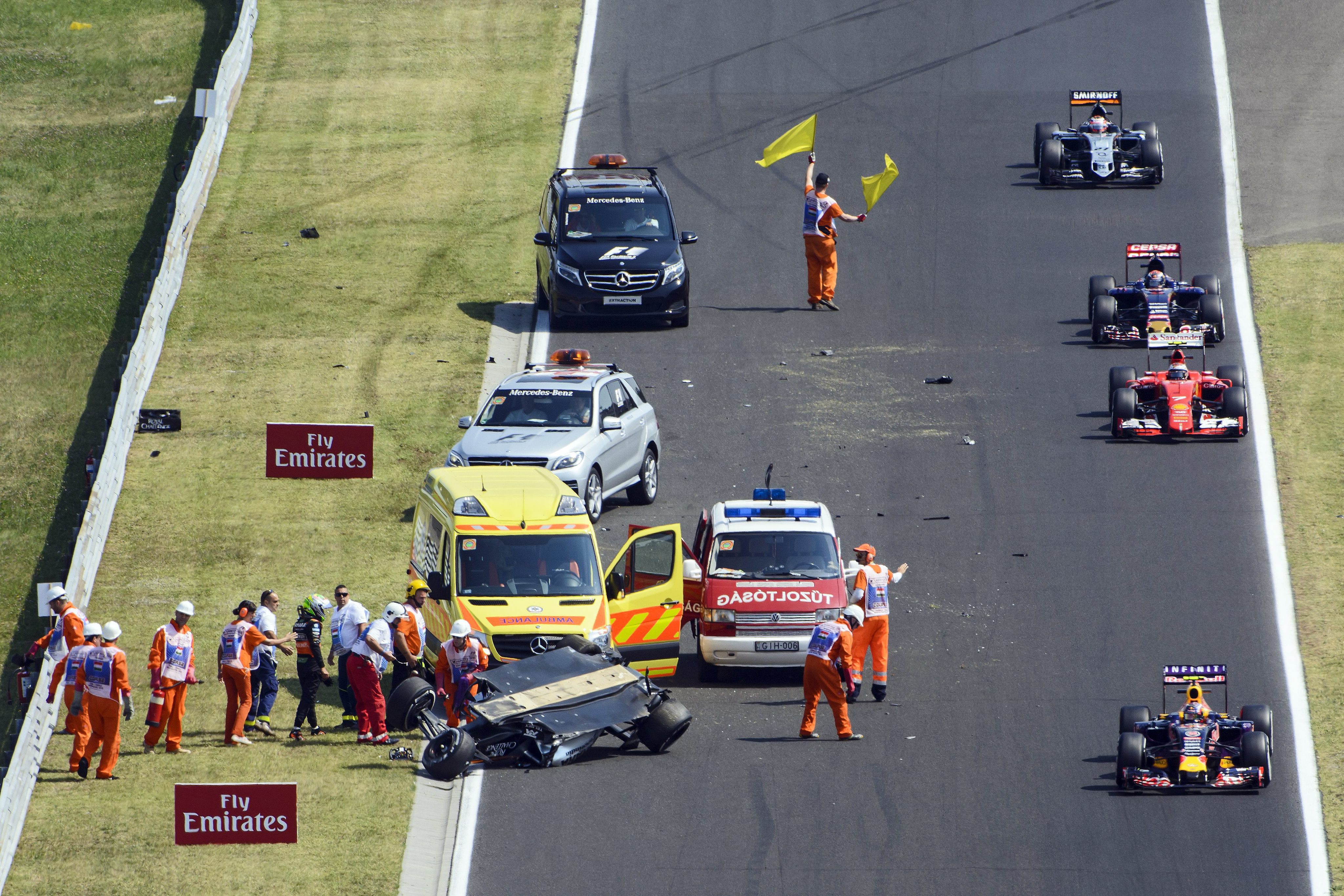Sergio Perez dachował na treningu przed Grand Prix Węgier