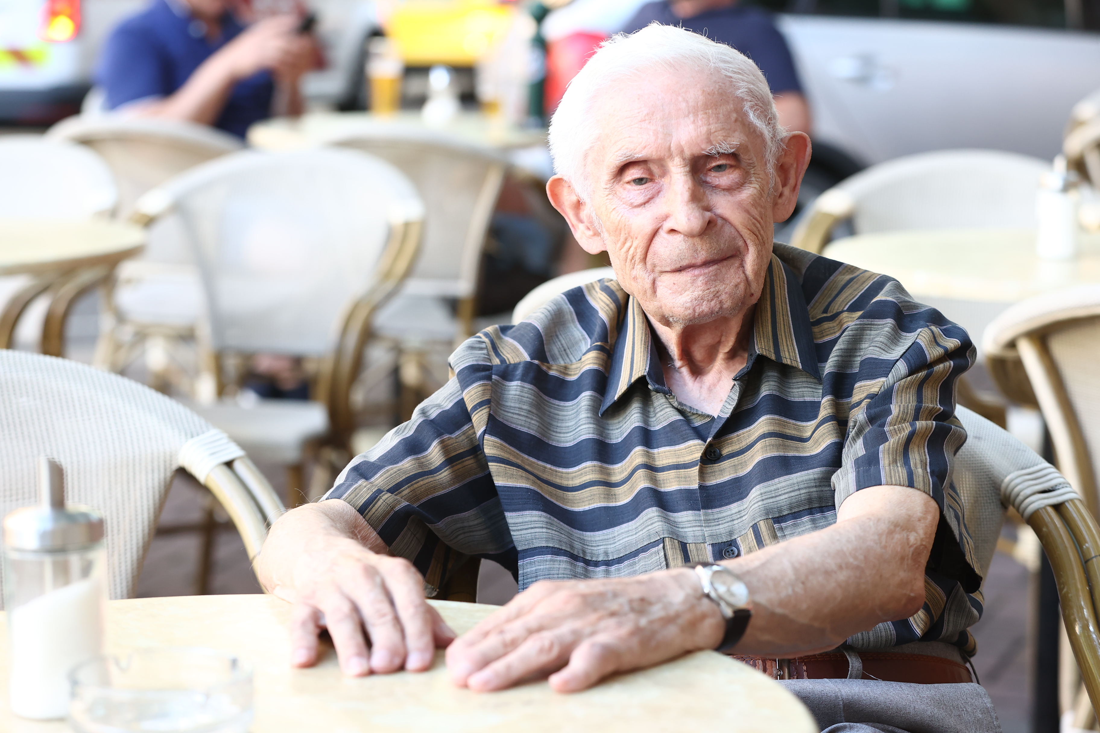 Megtaláltuk a Magyar Televízió legendás híradósát – P. Szabó József: a nejem nélkül már nem élvezem az életet