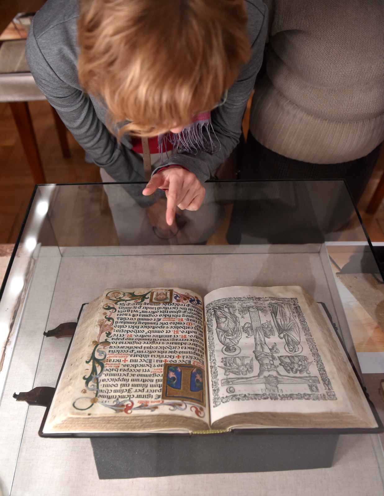 Unikatowe XV-, XVI- i XVII-wieczne starodruki oraz inkunabuły z zakonnego księgozbioru zostały zaprezentowane po konserwacji w czytelni Biblioteki i Archiwum Prowincji oo. Bernardynów w Krakowie