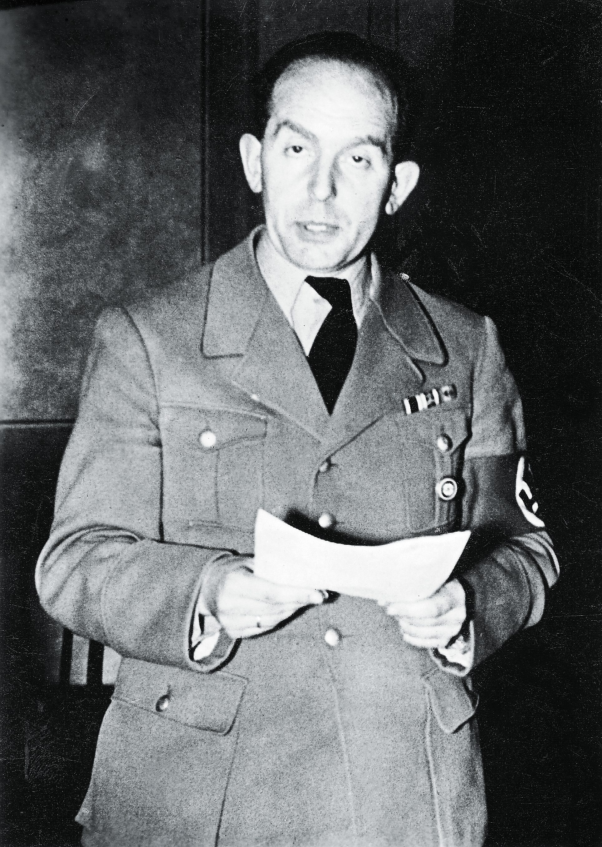 Roland Freisler w mundurze partyjnym NSDAP, 1935 r.