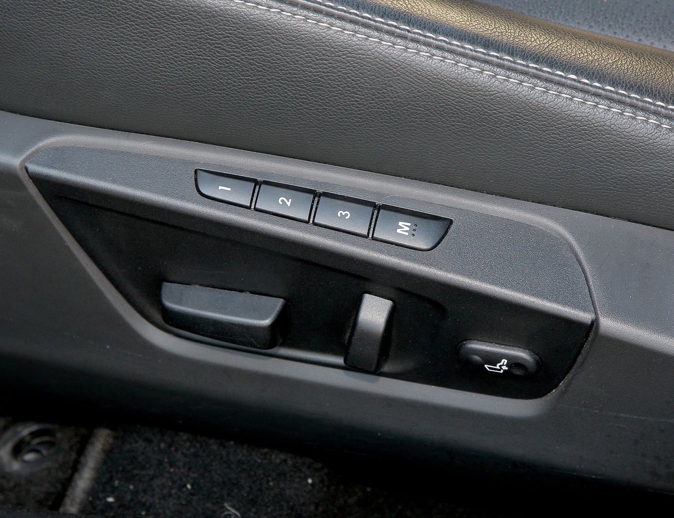 Suzuki kizashi