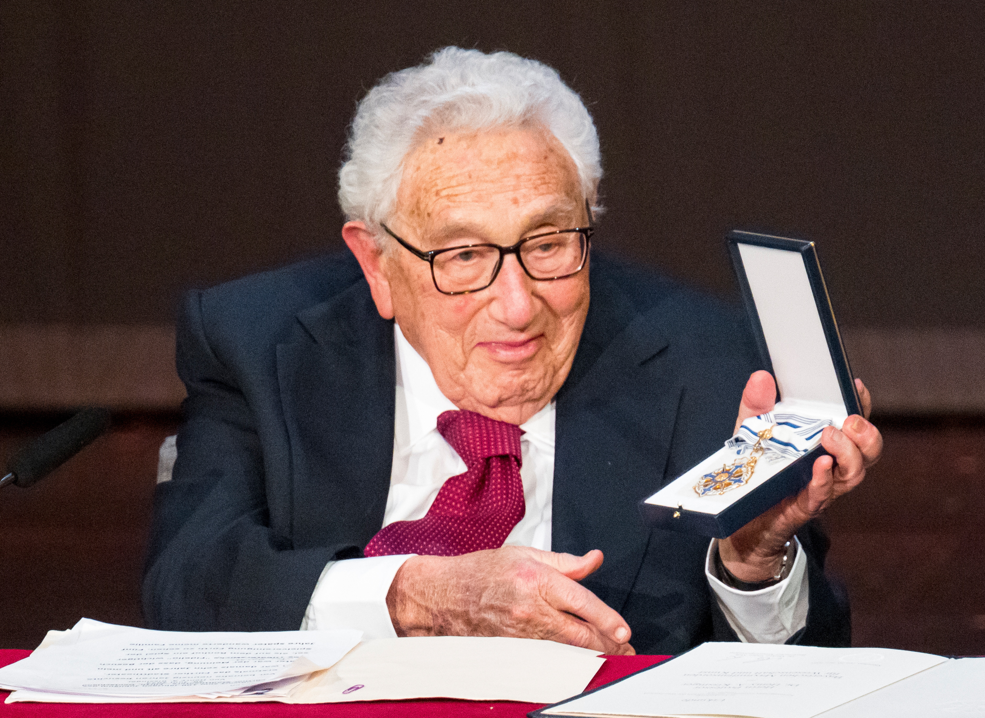 Százévesen halt meg a diplomácia zsenije, Henry Kissinger