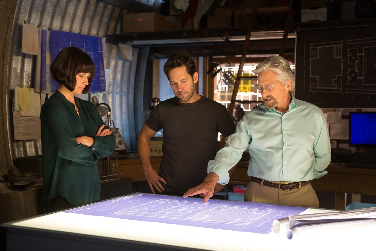 Evangeline Lilly, Paul Rudd i Michael Douglas w filmie