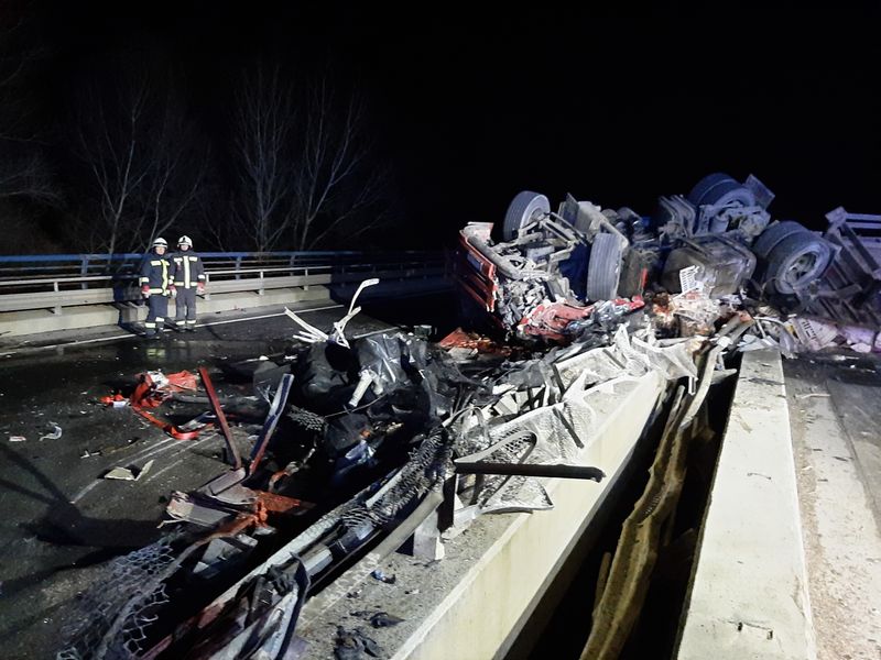 Halálos baleset történt az éjjel az M3-ason
