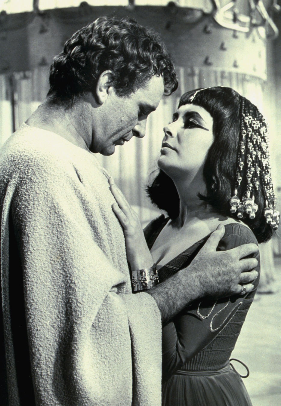 Elizabeth Taylor i Richard Burton w filmie