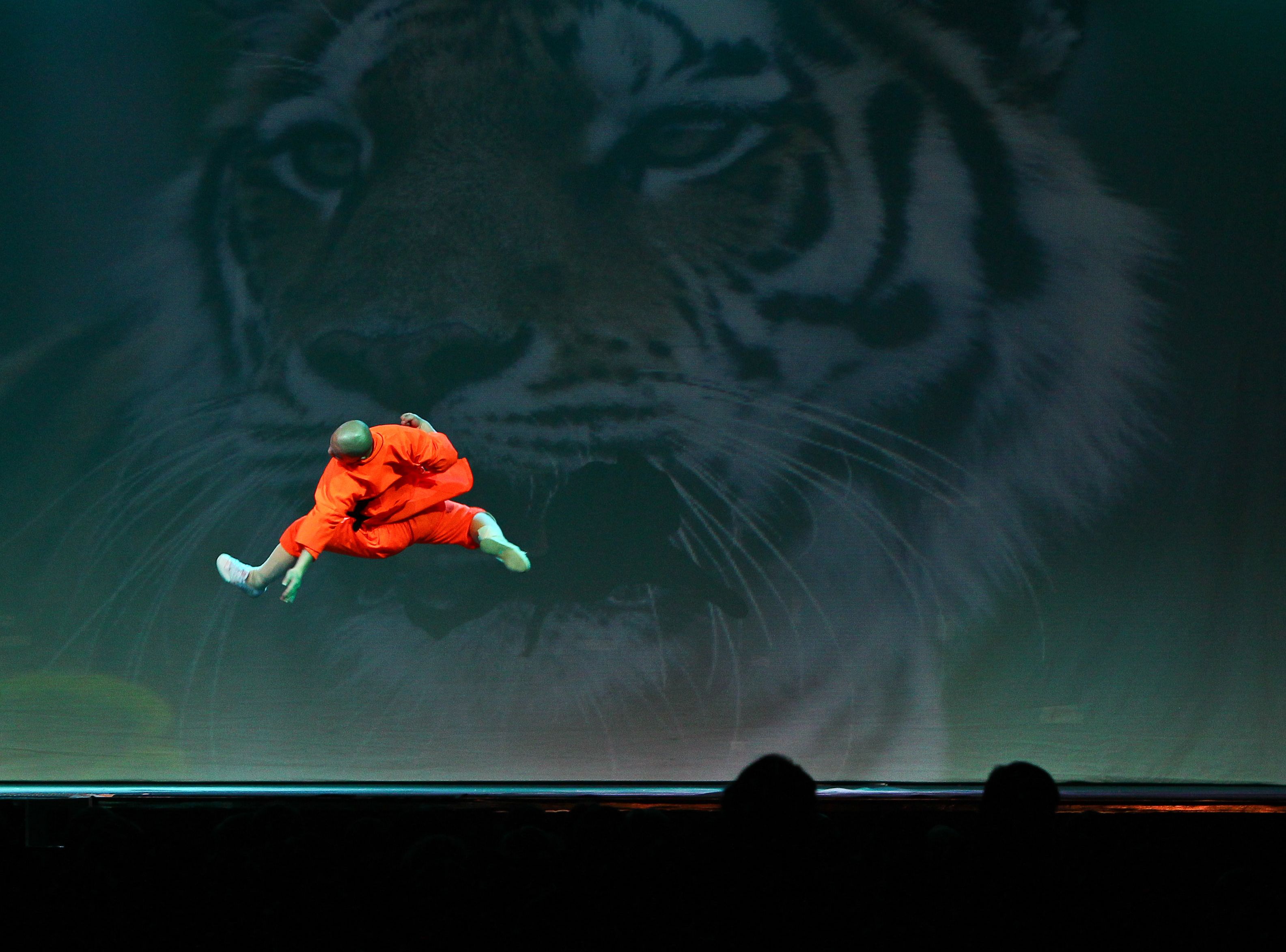 Mnisi z klasztoru Shaolin