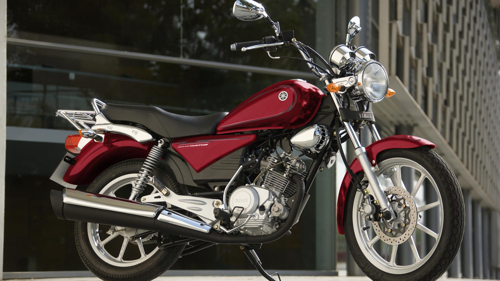 Yamaha YBR125 Custom