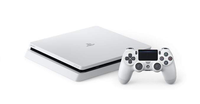 Sony predstavilo bielu verziu PlayStation 4 Slim