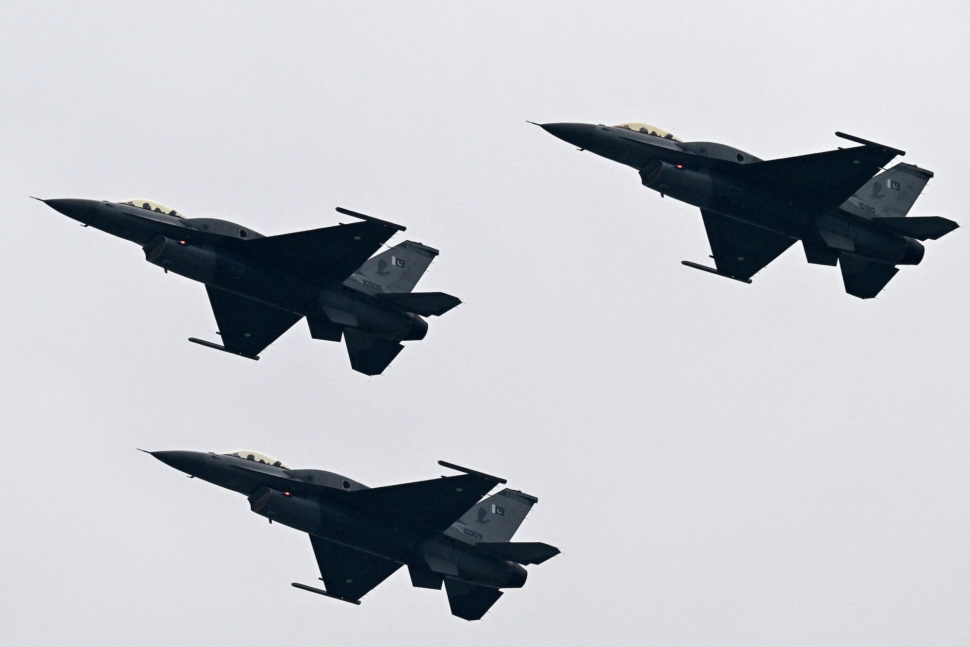 Pakistan's JF-17 fighter was recently photographed carrying what appears to be a missile that can be outfitted with a nuclear warhead.Aamir Qureshi/Getty Images