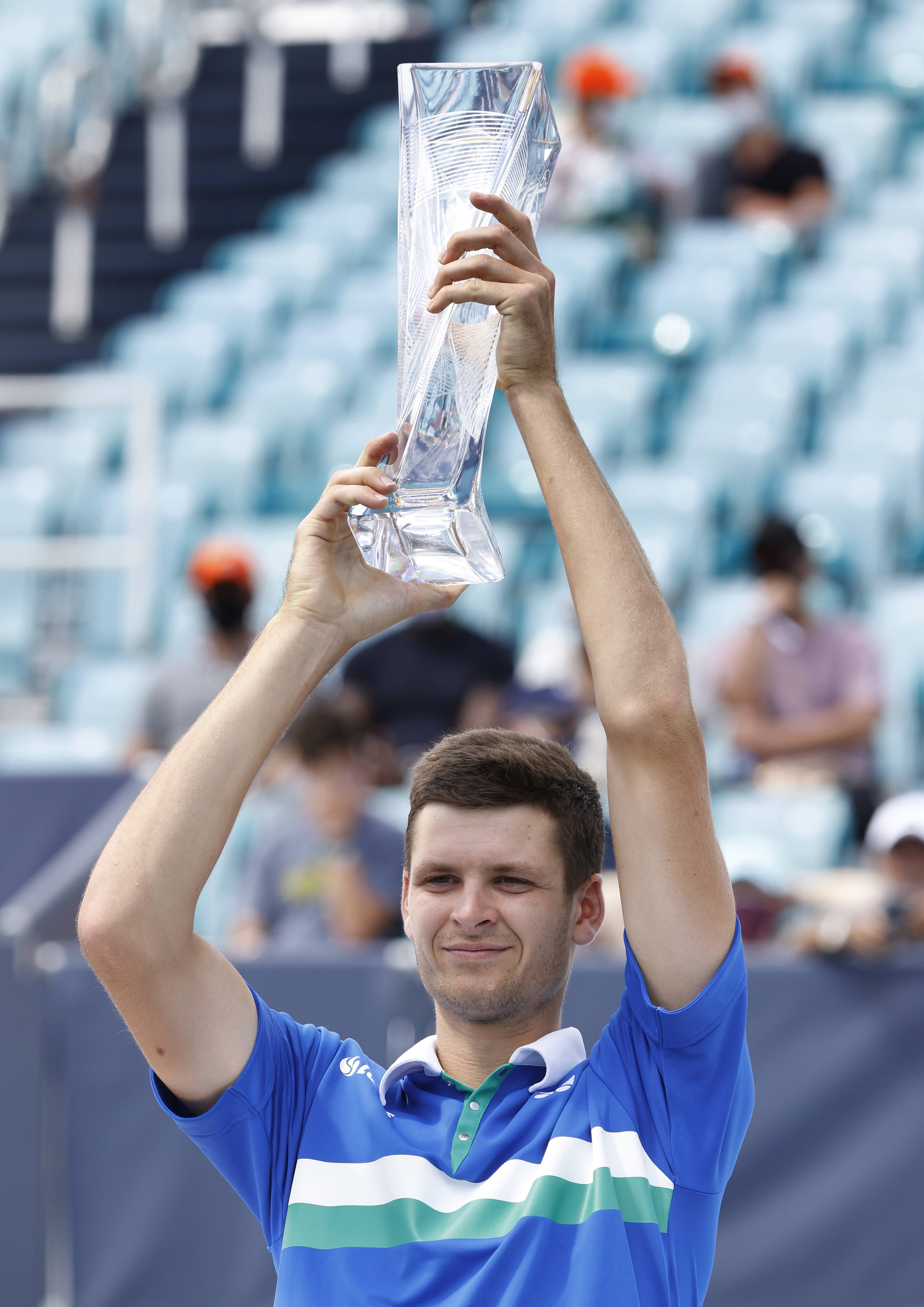 Hubert Hurkacz pokonał Jannika Sinnera w finale turnieju ATP w Miami, 4 kwietnia 2021 r.