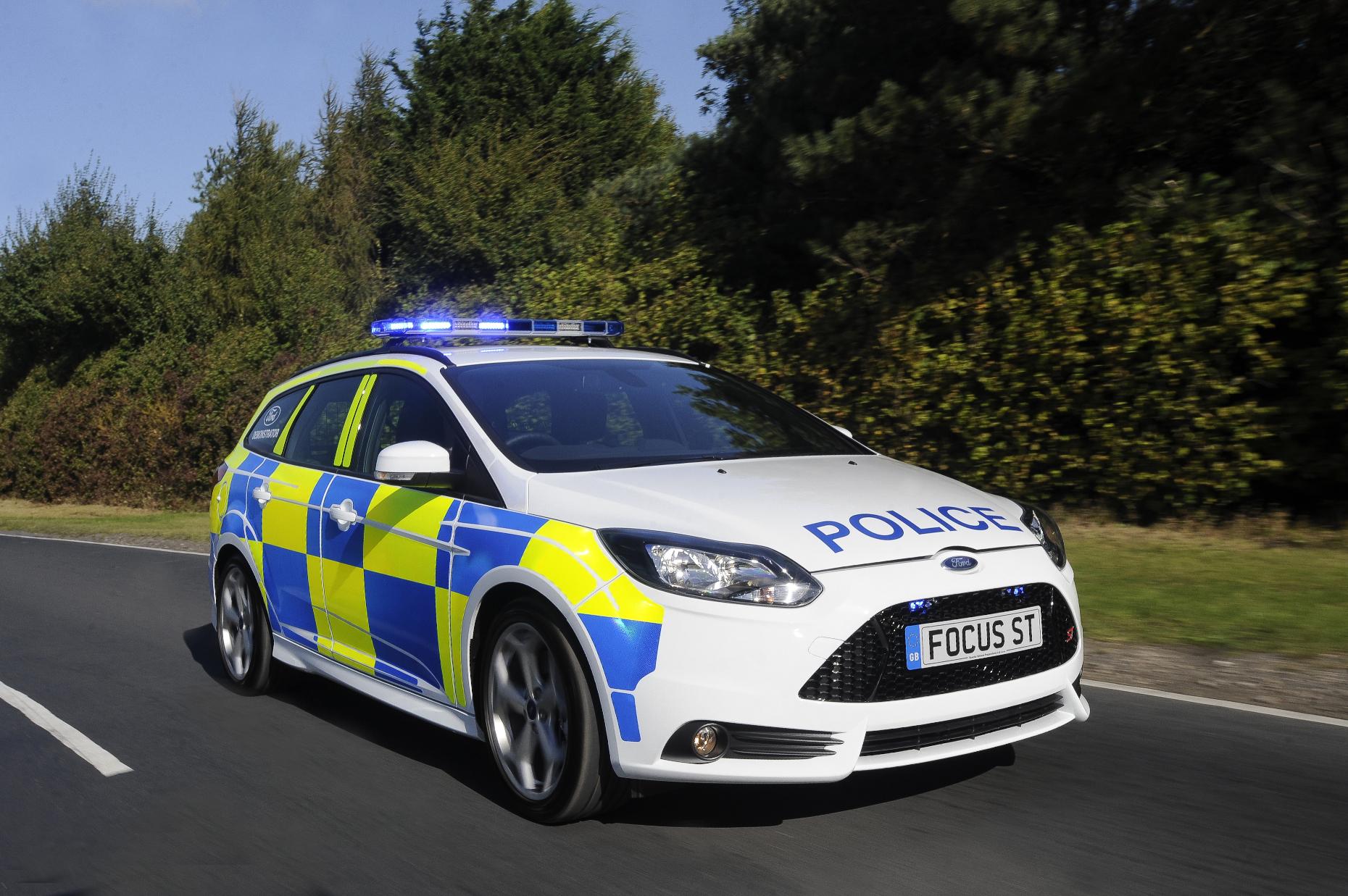 Ford focus ST w barwach brytyjskiej policji