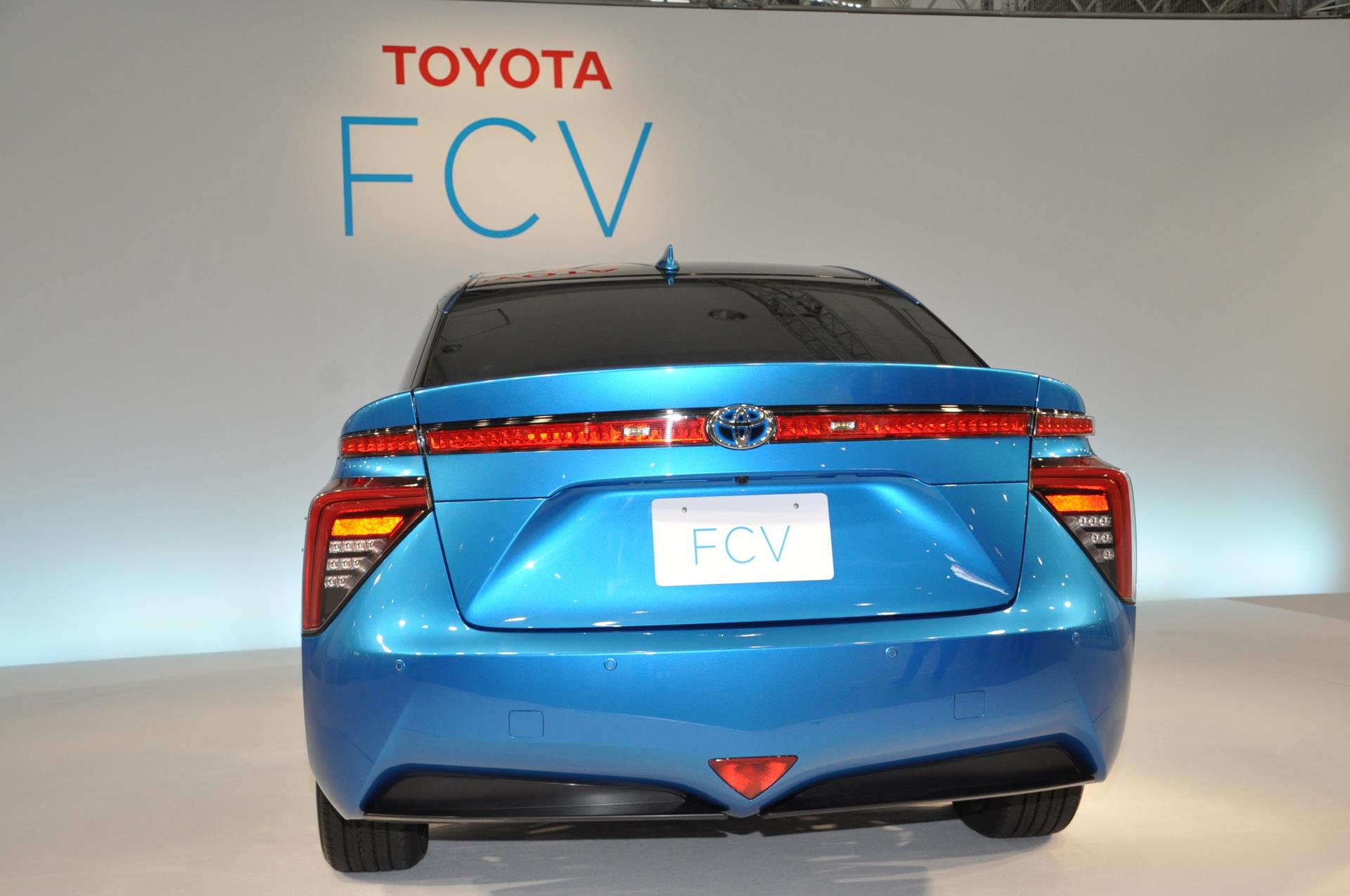 Toyota FCV