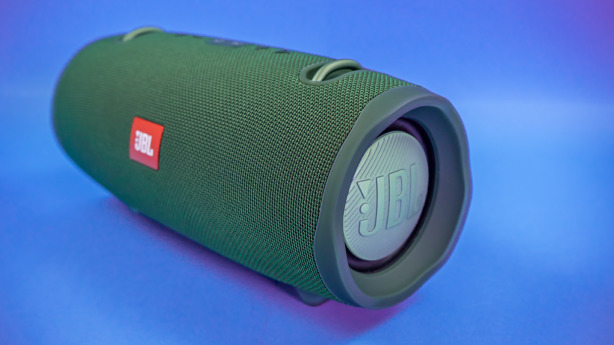JBL Xtreme 2: Robuster und wasserfester Lautsprecher im Test | TechStage