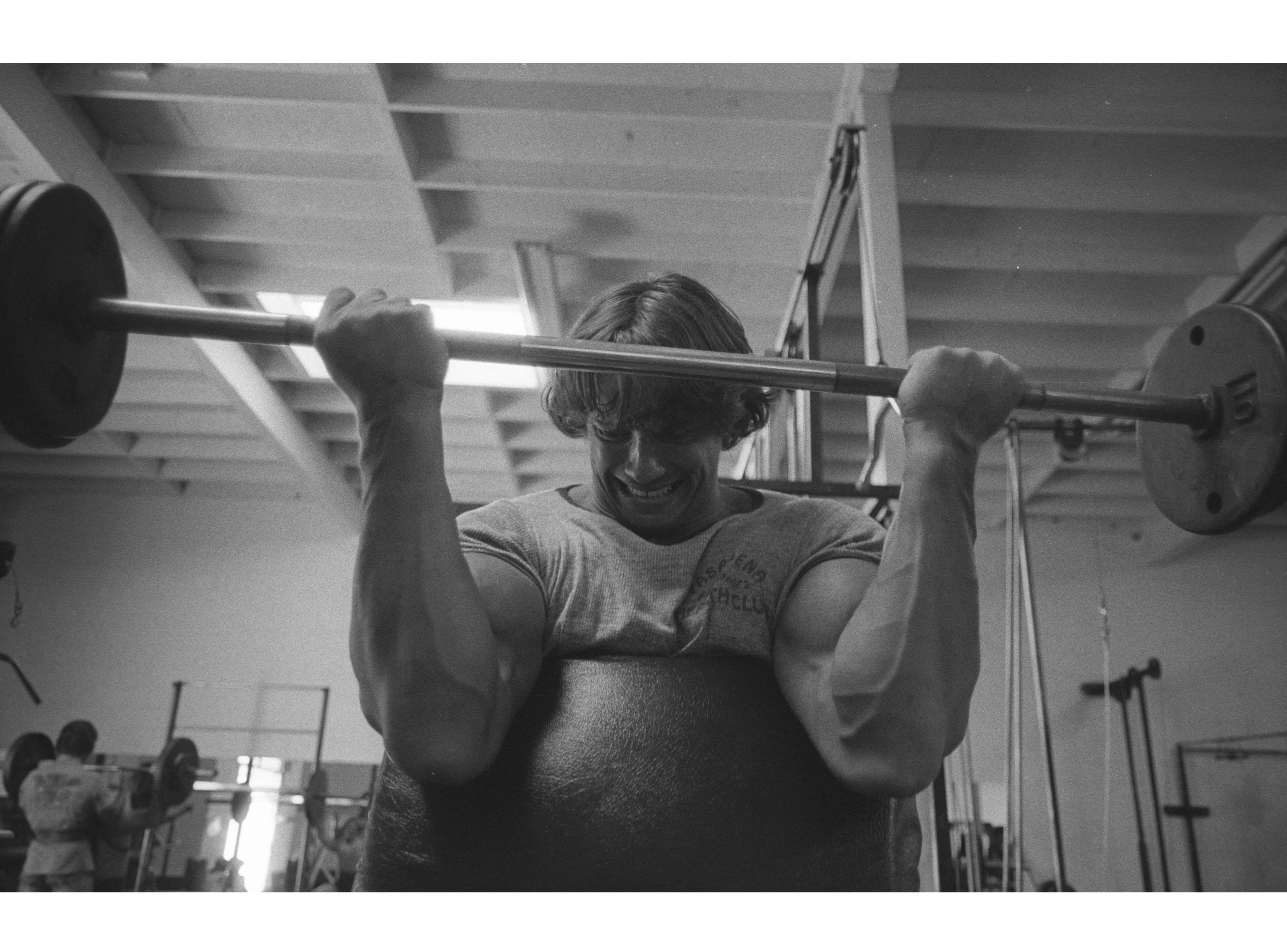 Już jako dziewiętnastolatek mógł poszczycić się bicepsami o obwodzie 50cm