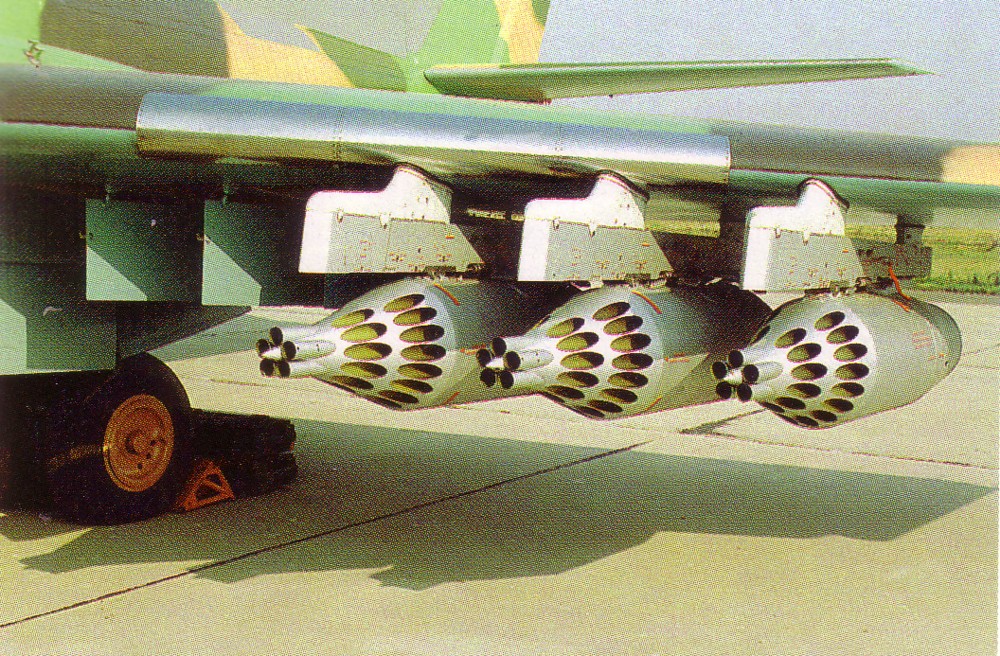 Ił-102