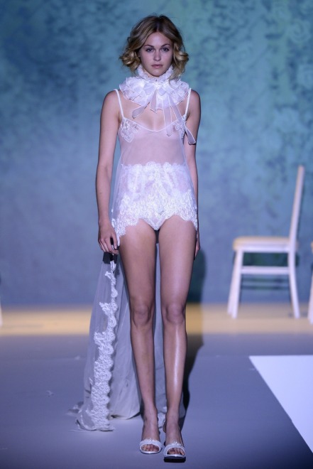 Pokaz na Paris Fashion Week Haute Couture jesień/zima 2012/2013