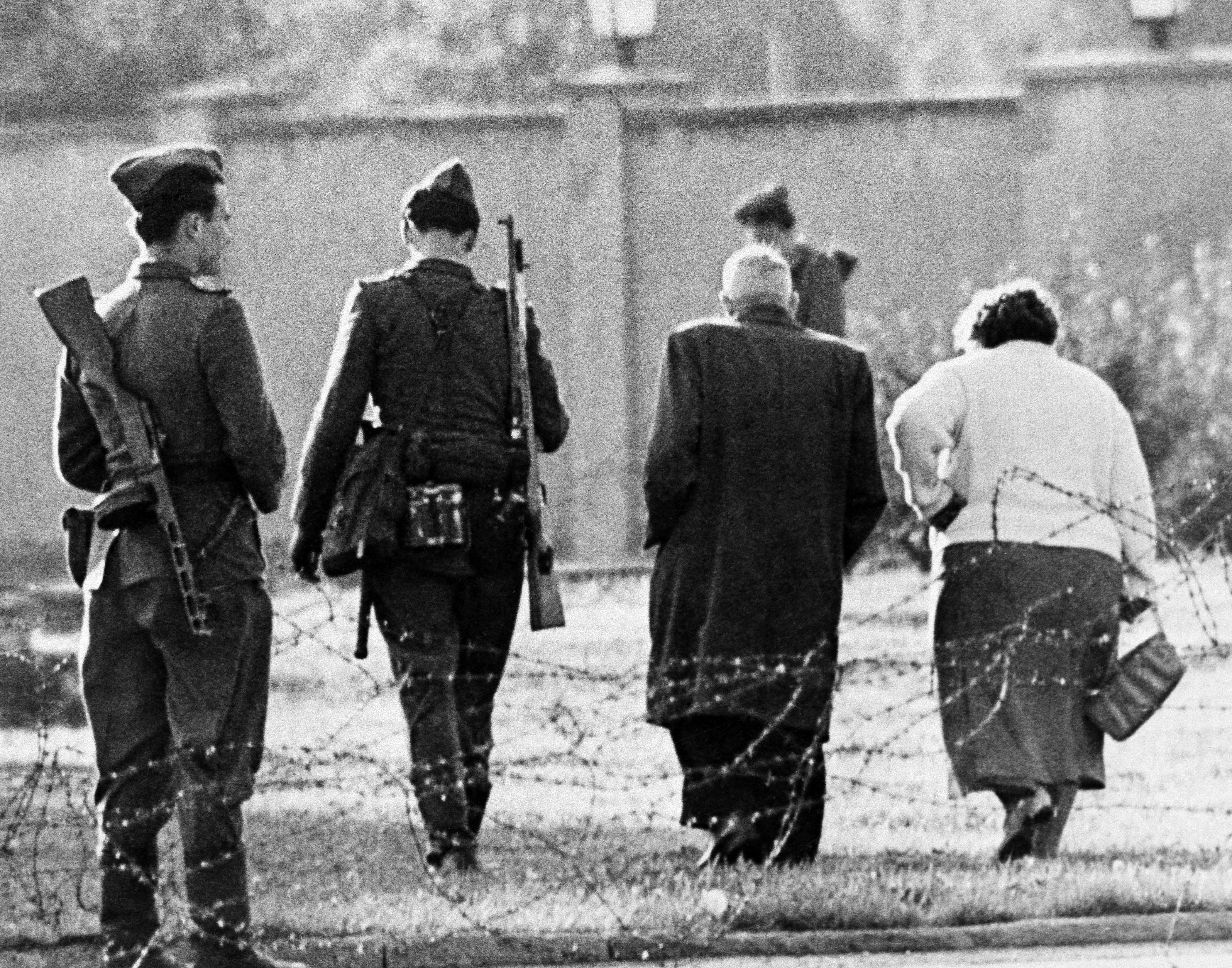 52 lata temu podzielono Berlin