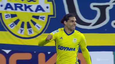 Arka - Wisła K. (3:1): Jurado dobija Wisłę! Fatalny błąd Buchalika, Hiszpan najczujniejszy w polu bramkowym