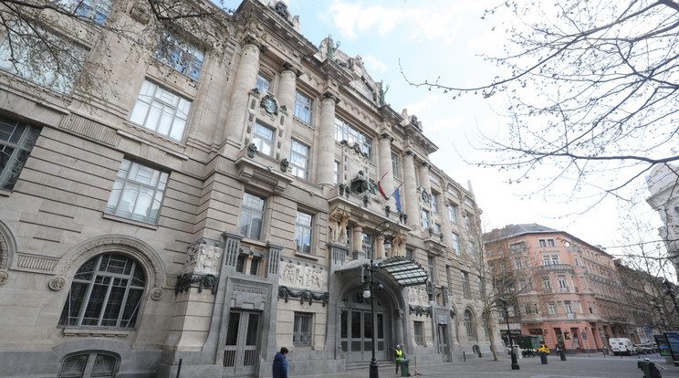 Újabb botrány: sorra hagyják el a Zeneakadémiát a szakemberek a kancellár stílusa miatt