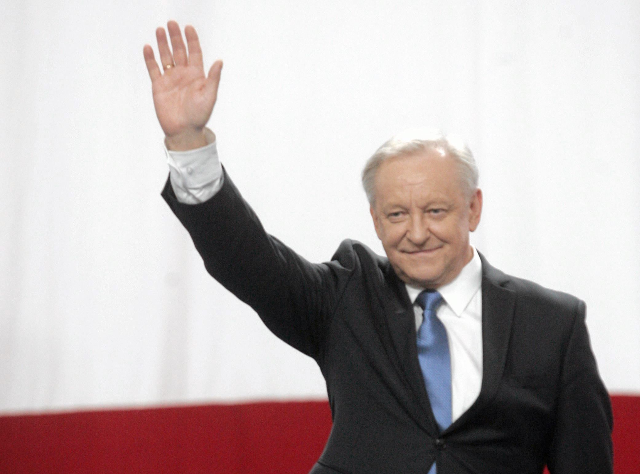 BOLESŁAW PIECHA, minister zdrowia