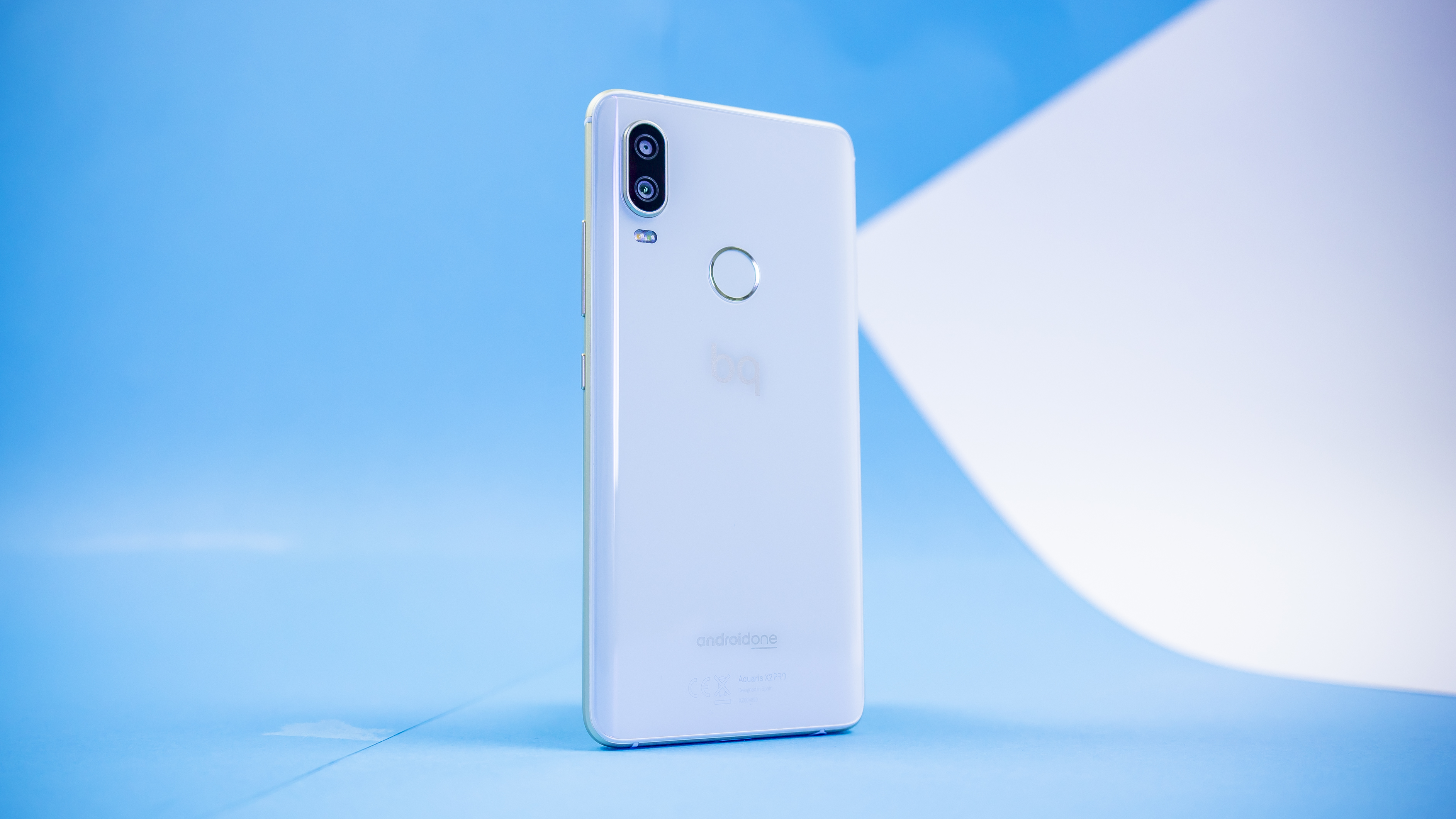 ANDROID - スペインbq aquaris x2 pro ヨーロッパ版Android One スペインbq aquaris x2 pro ヨーロッパ版Android One