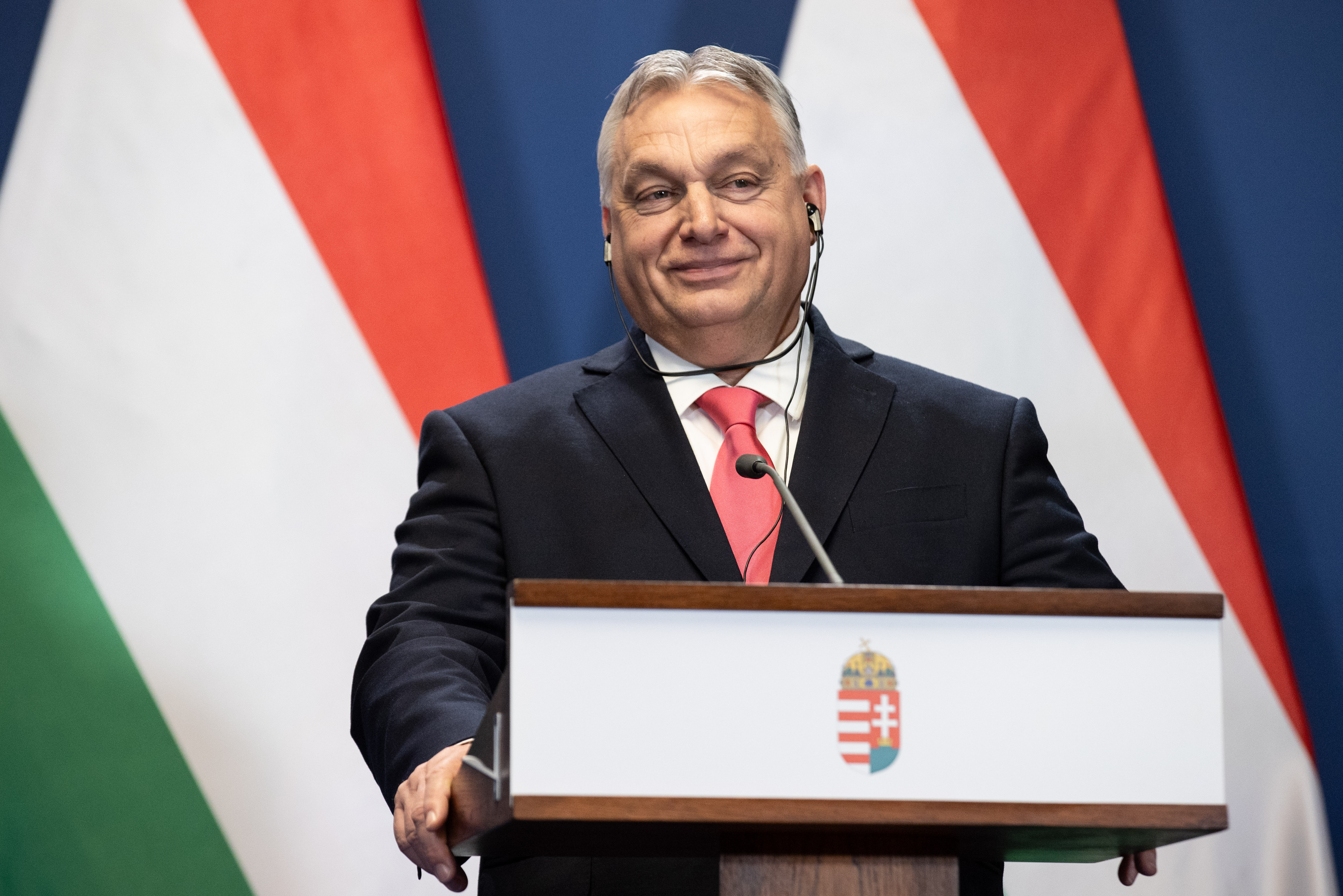 „Meló az van!” – Kezdődik a háromnapos kormányülés, Orbán Viktorék megérkeztek Sopronbánfalvára – fotók