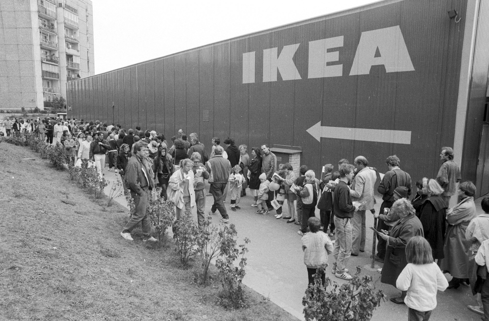 30 lat temu ruszył Start Shop IKEA w Polsce. Dziś mało kto o nim pamięta -  Noizz