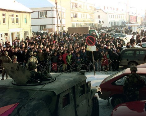 Vojska SAd ulazi na Kosovo 1999.