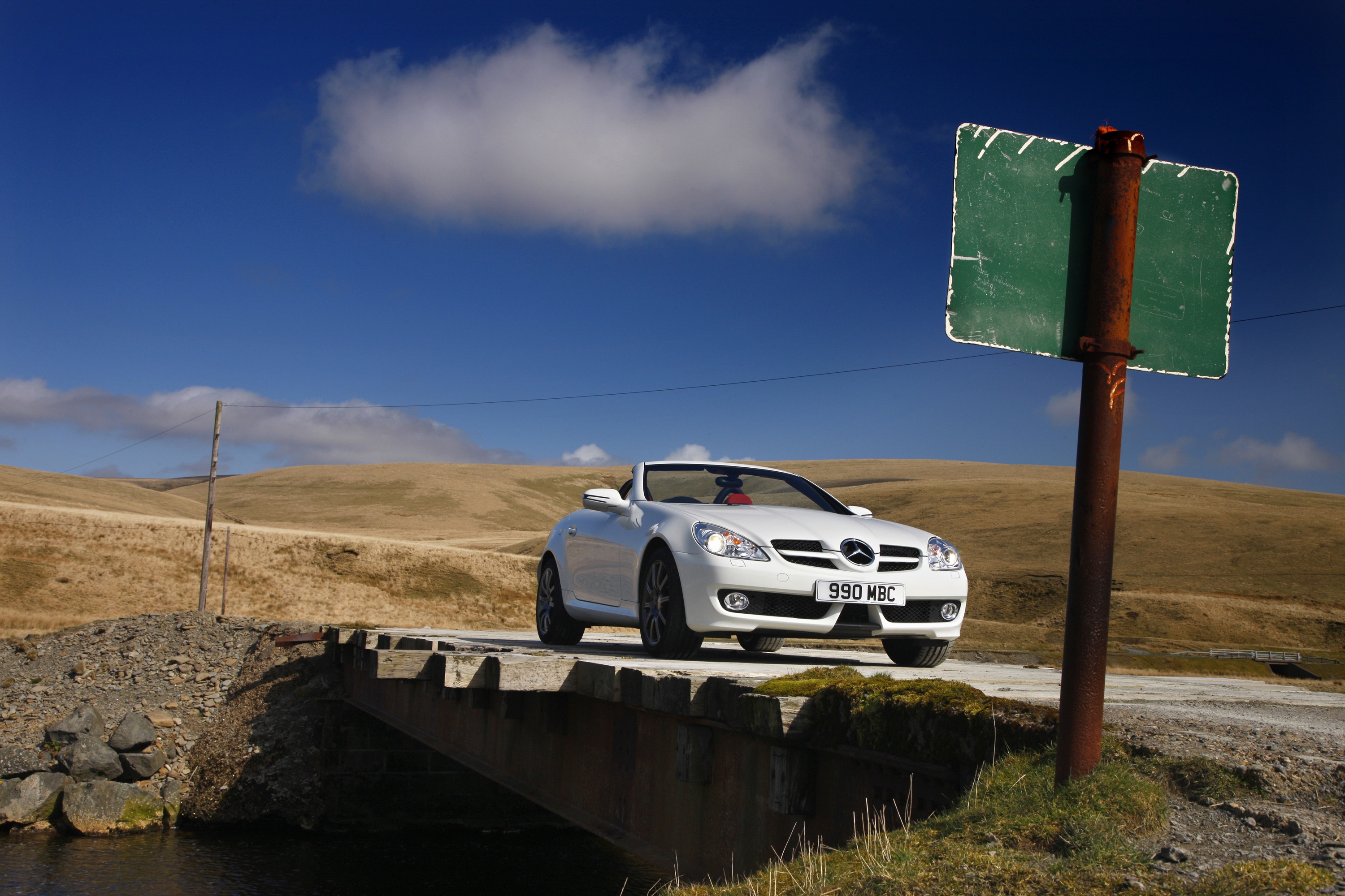 Mercedes SLK - 1. miejsce w rankingu DEKRA na najmniej awaryjny samochód sportowy z przebiegiem od 100 do 150 tys. km