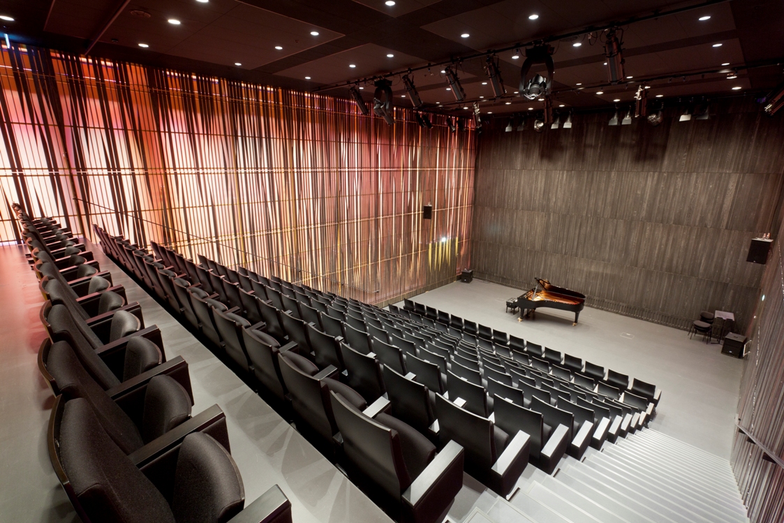 Filharmonia to dzieło pracowni Henning Larsen Architects i Olafura Eliassona