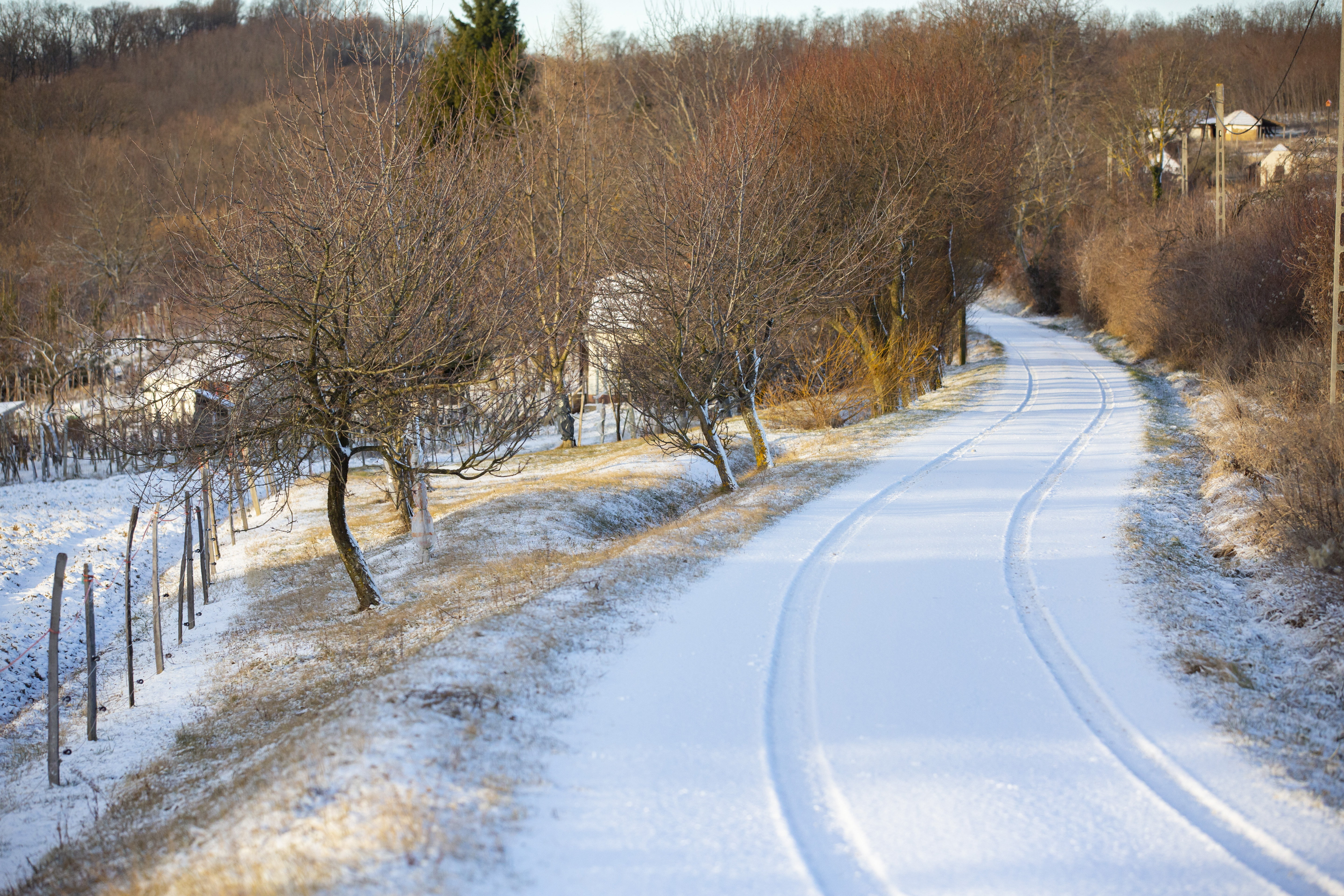 Időjárás: több helyen előfordulhat a hószállingózás, jönnek a röpködő mínuszok