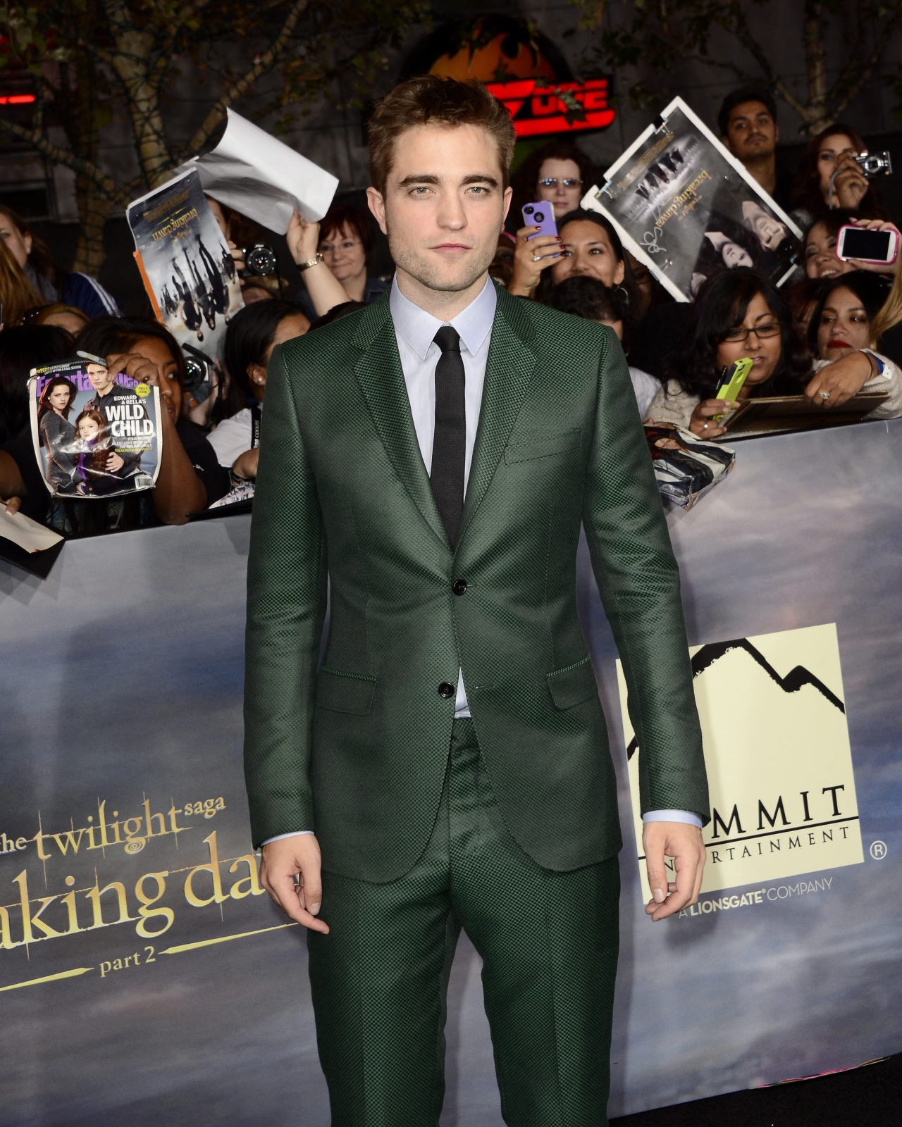 – Ostatni film jest naprawdę zabawny – zapowiada Robert Pattinson. – Śmieszny i kompletnie odjechany. Jacob zakocha się w mojej córce, która wyrośnie na 11-letnią dziewczynkę w trzy miesiące