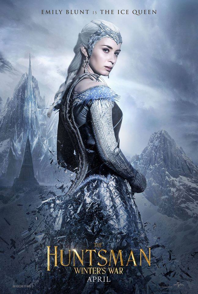 Na ciąg dalszy tej opowieści widzowie musieli długo czekać. Głównie z powodu zamieszania wokół romansu grającej rolę Śnieżki Kristen Stewart z żonatym reżyserem filmu Rupertem Sandersem.
