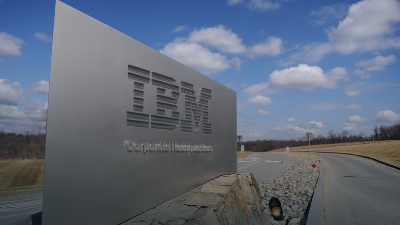 US-IT-CHIPS-BUSINESS-EARNINGS-IBM-Globalfoundries-FILES