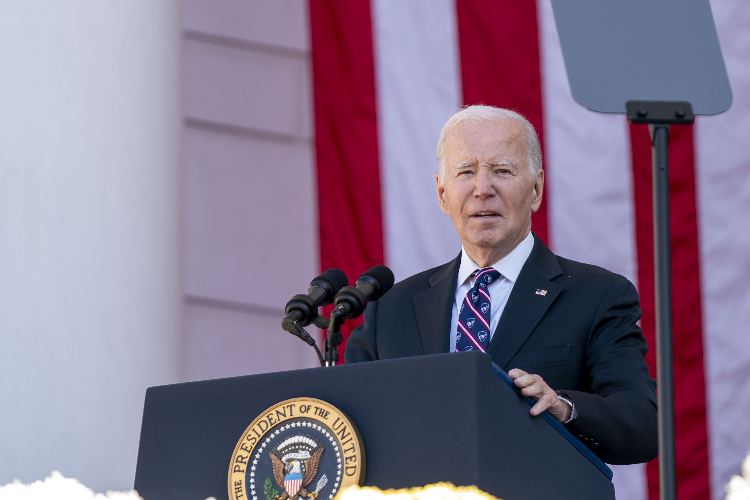 Joe Biden otthonának közelében jelentek meg a palesztinpárti tüntetők: népírtással vádolják az amerikai elnököt