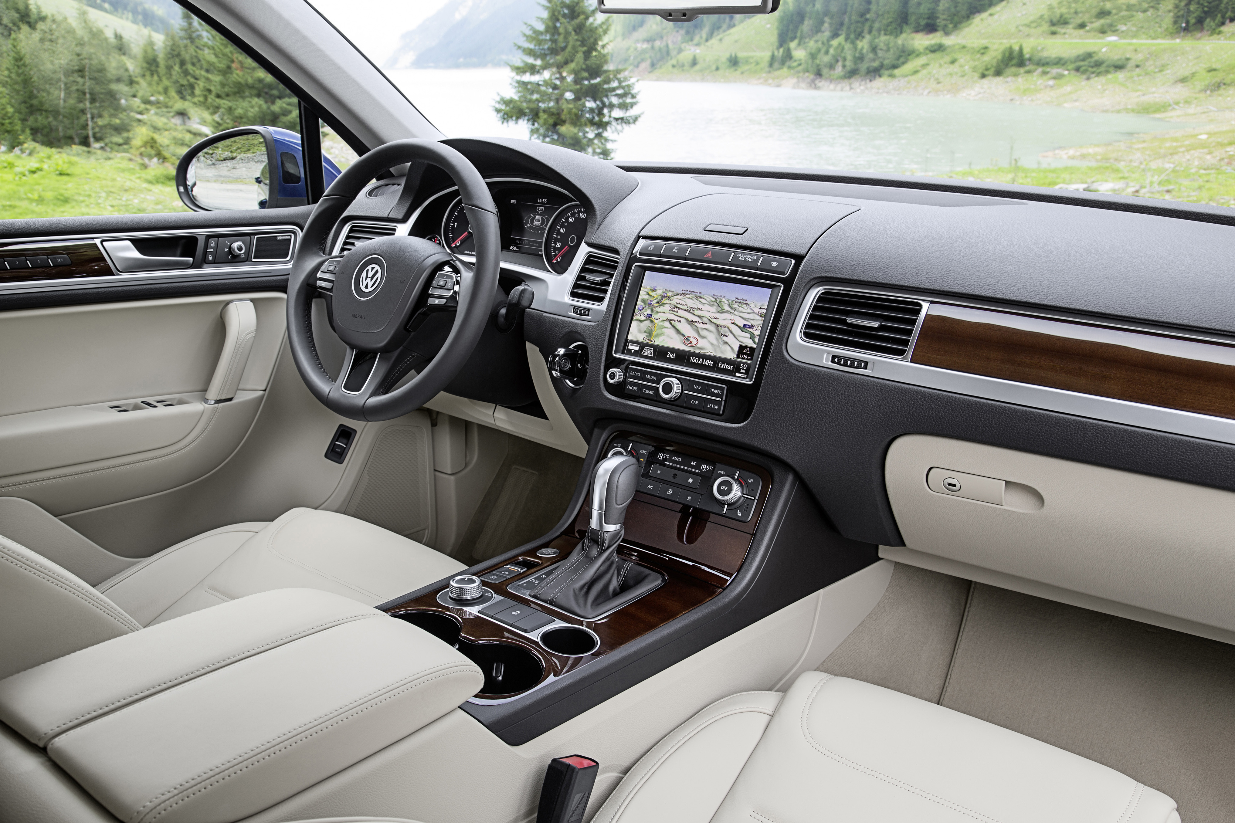 Volkswagen touareg