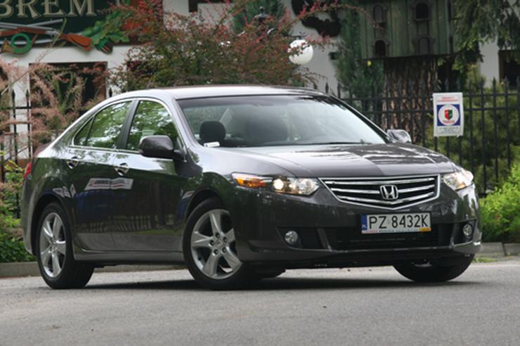 Honda Accord kontra Mazda 6 i Ford Mondeo Nowe pokusy